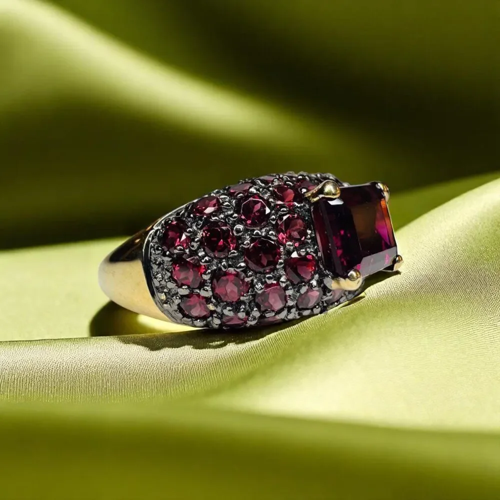 10K Gold -Natural Indian Garnet Cluster Ring - Size 6 -4.5CTTW Garnet Ring -4.4g